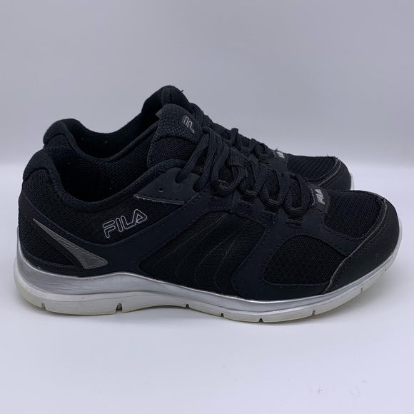 Fila memory resilient running shoes Clearance